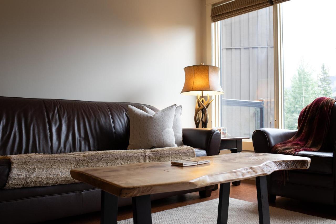 Misty Mountain- Premium 2 Bedroom Mountain View Canmore Eksteriør billede